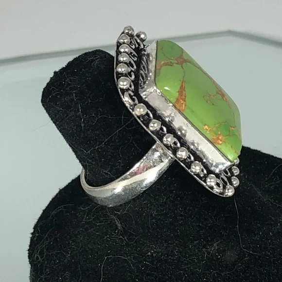 Green Turquoise Ring - Picture 3 of 5